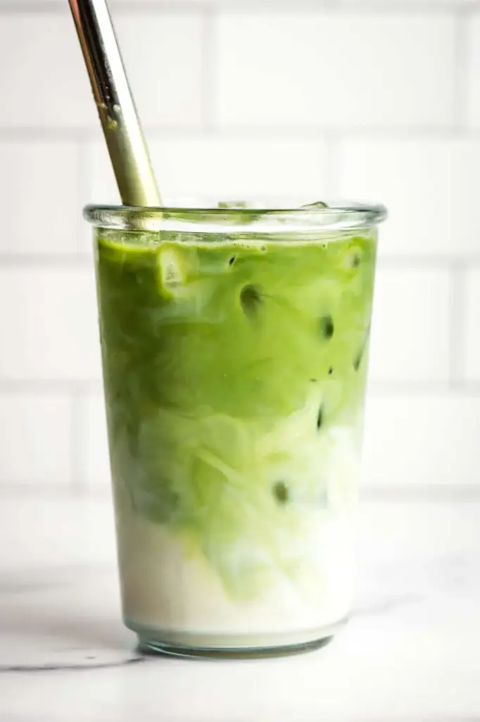 Iced Matcha 16 oz